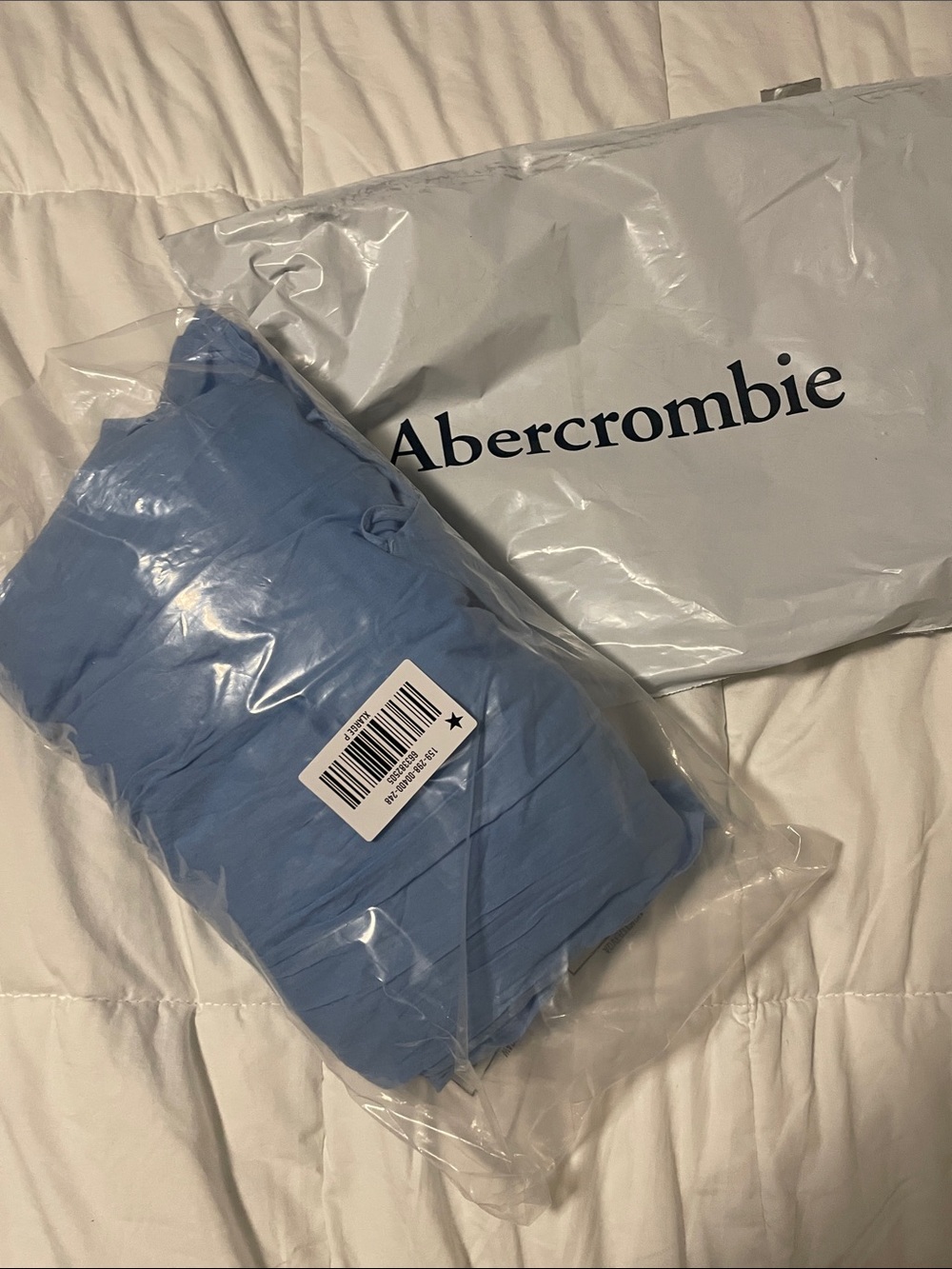 Abercrombie & Fitch Bra-Free Flowy Tie-Back Maxi Dress - Picture 3 of 5